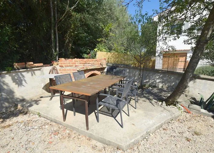 Daire Julia1 Mit Eigenem Balkon By Interhome Čižići