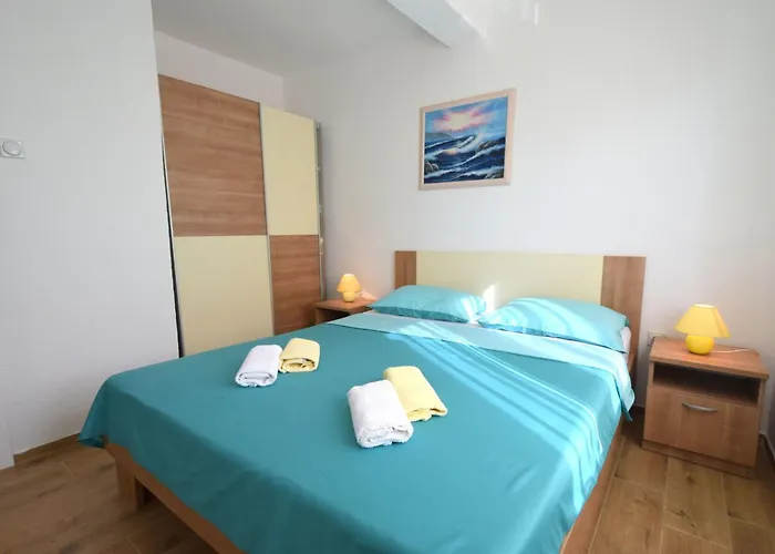 Julia1 Mit Eigenem Balkon By Interhome *